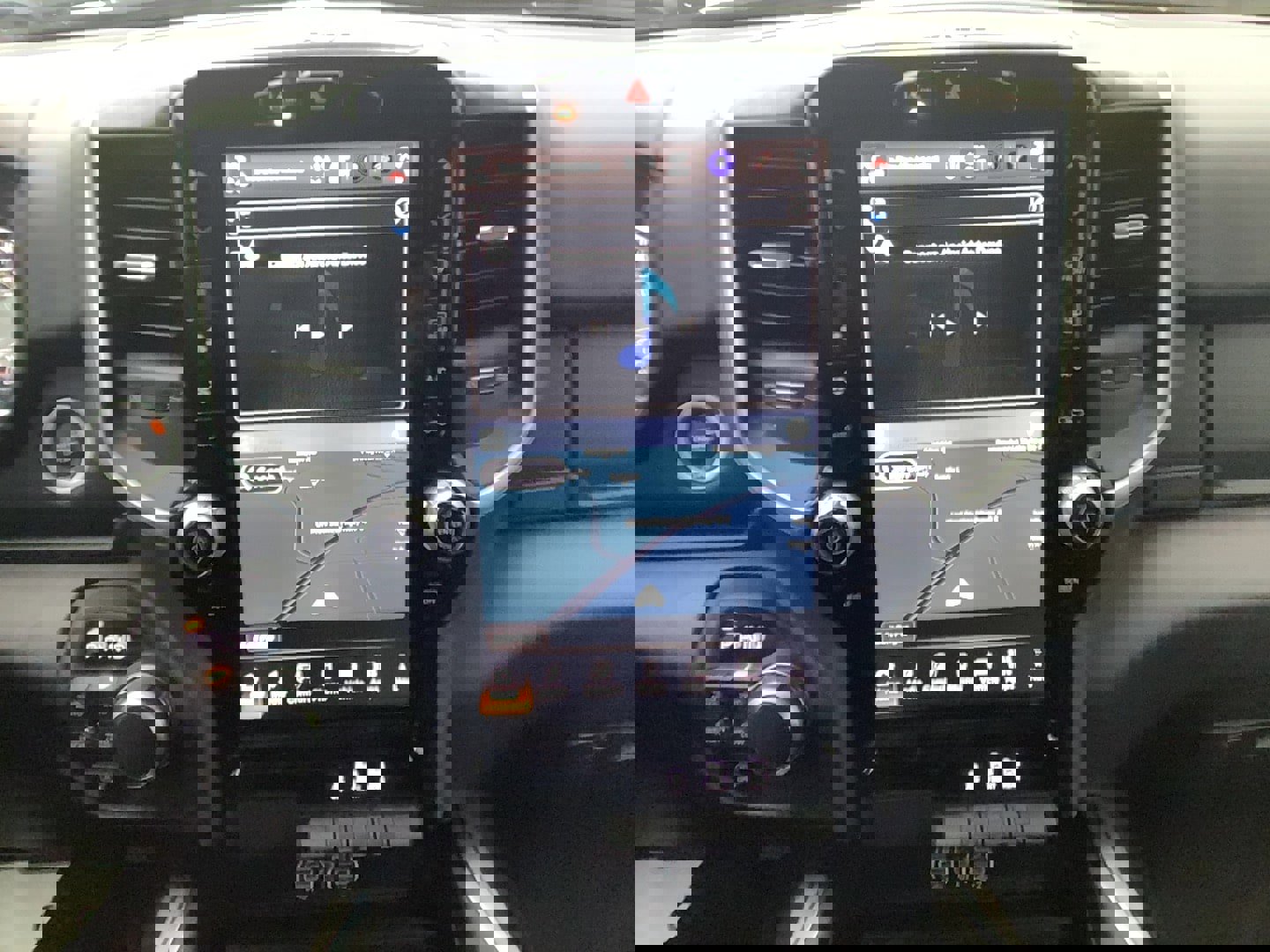 Certified 2025 RAM 1500 Big Horn image 12