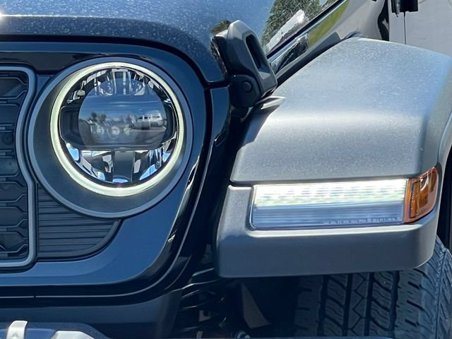 New 2026 Jeep Gladiator Sport AWD/4WD image 34