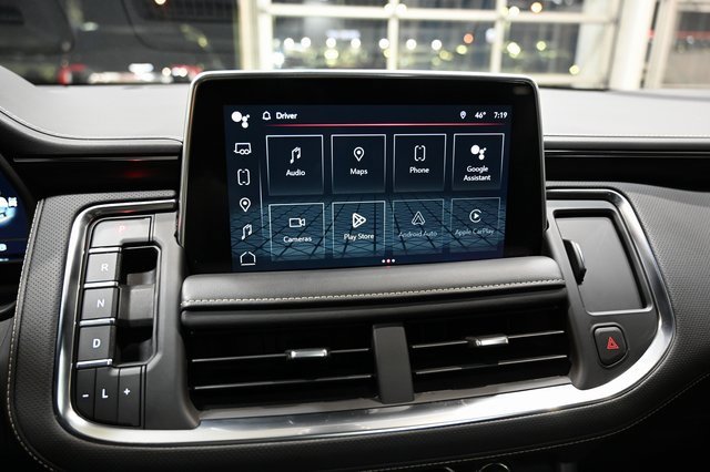 Used 2022 GMC Yukon SLT w/ SLT Premium Package image 16