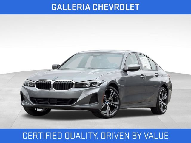 Used 2023 BMW 330e xDrive w/ Premium Package AWD/4WD 360° Tour
