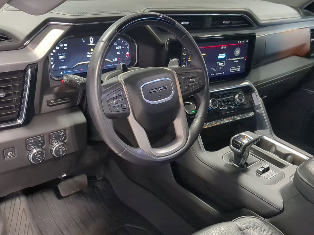 Used 2025 GMC Sierra 1500 Denali image 10