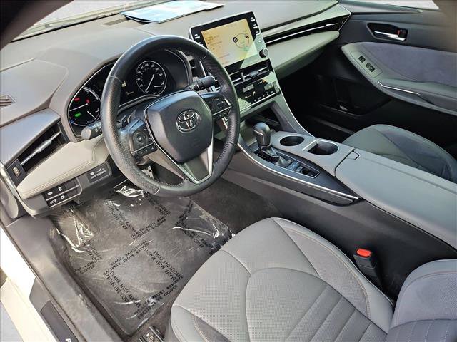 Used 2019 Toyota Avalon XSE FWD image 12