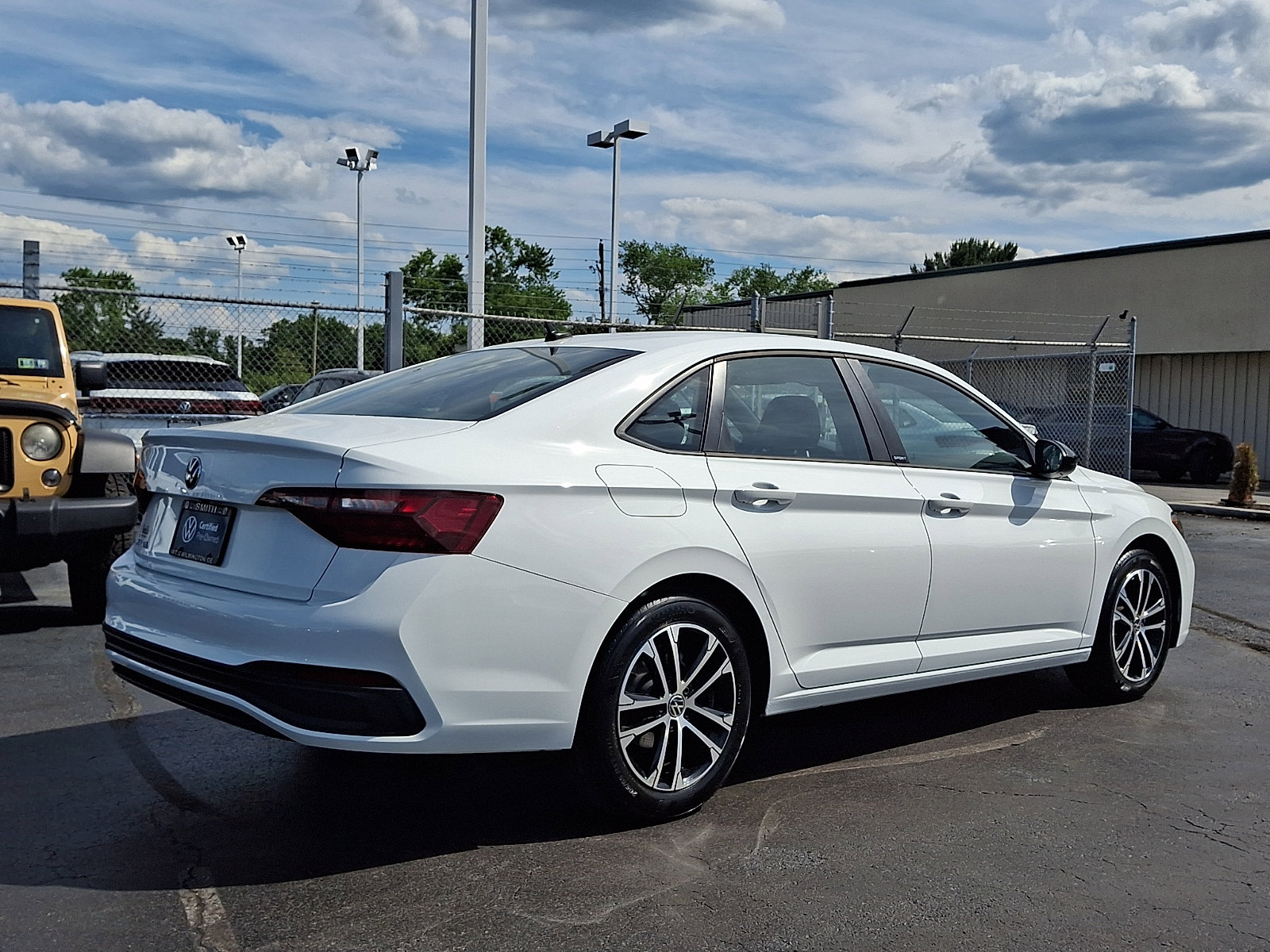 Certified 2023 Volkswagen Jetta Sport FWD image 6