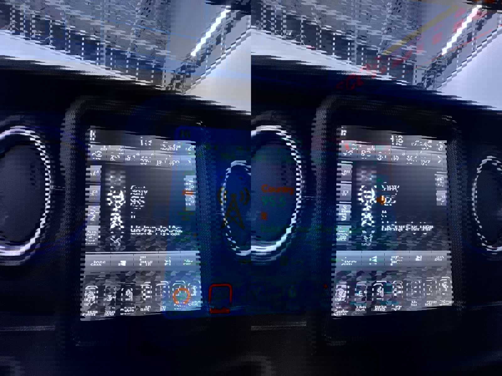 Used 2023 Jeep Wrangler Sahara w/ Cold Weather Group image 26