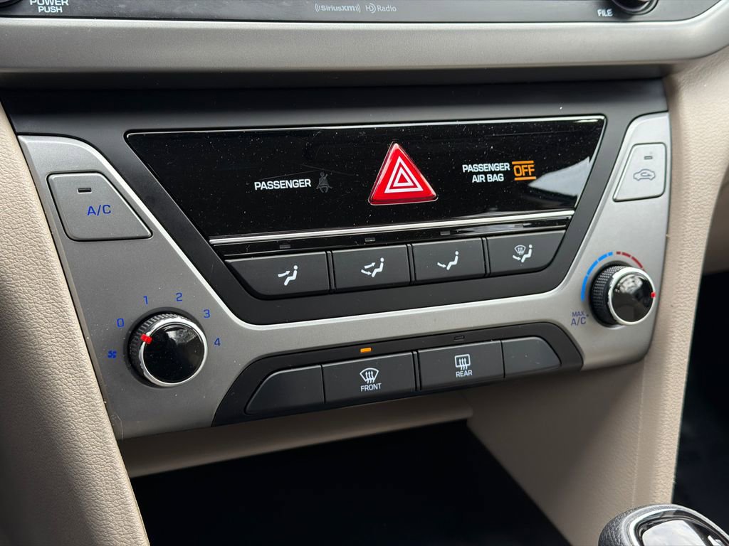 Used 2018 Hyundai Elantra SEL image 25
