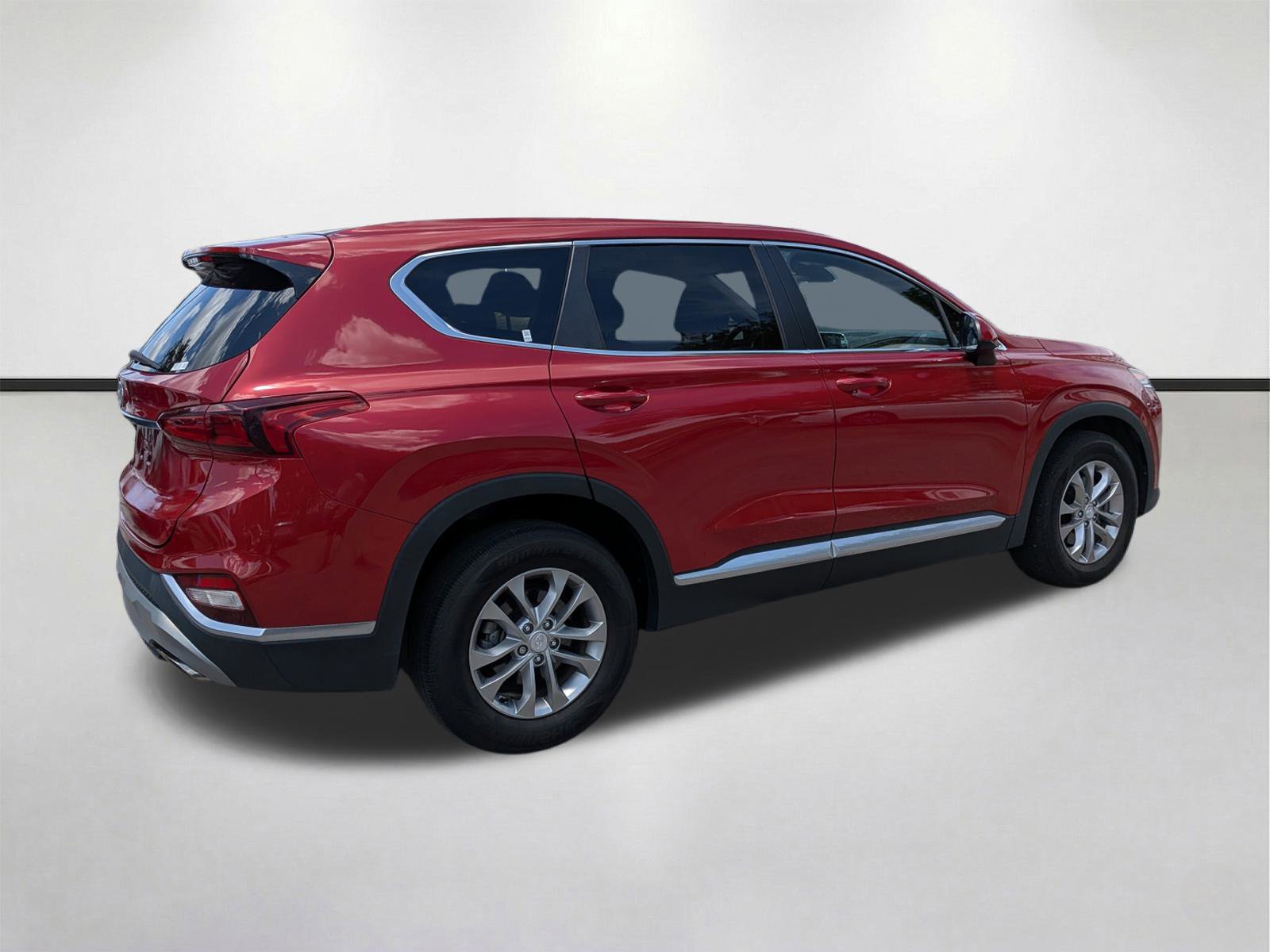 Used 2019 Hyundai Santa Fe SE FWD image 4