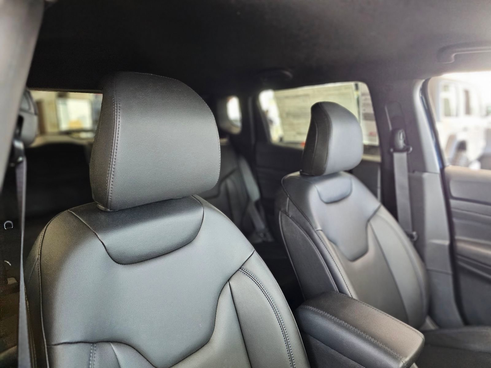 New 2026 Jeep Compass Limited image 26