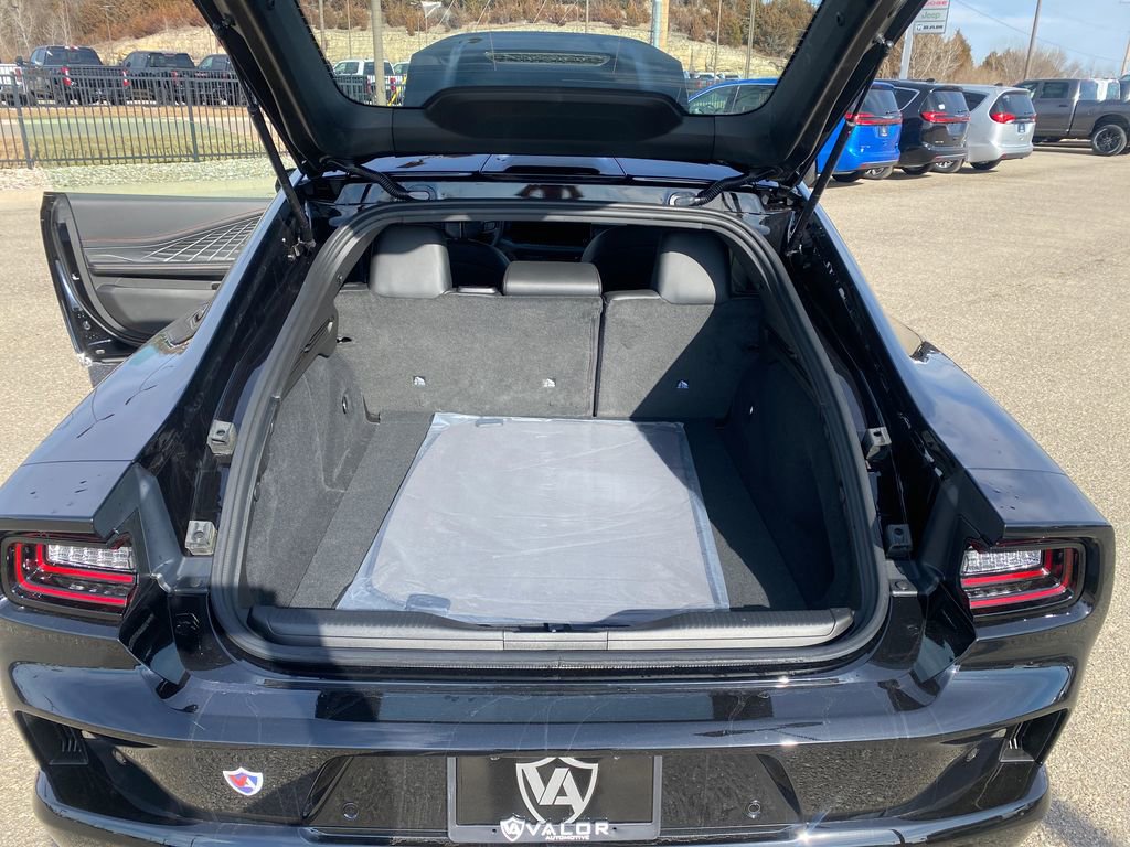 New 2026 Dodge Charger Scat Pack w/ Blacktop Package image 19