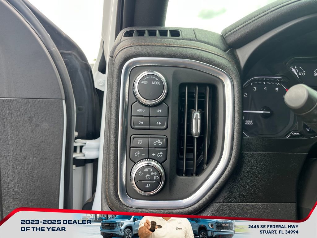 Used 2021 GMC Sierra 1500 AT4 image 25