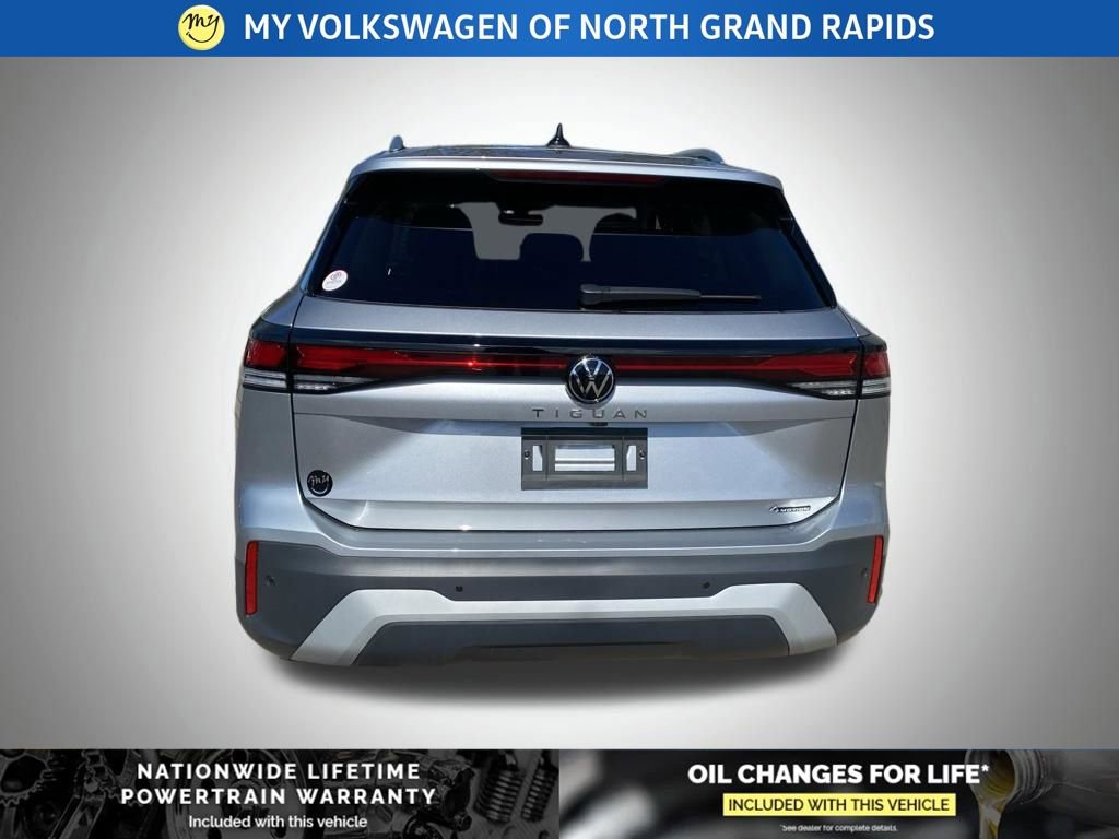 New 2026 Volkswagen Tiguan S AWD/4WD image 20