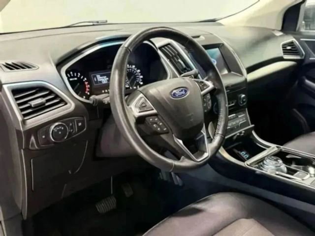 Used 2019 Ford Edge SEL FWD image 9
