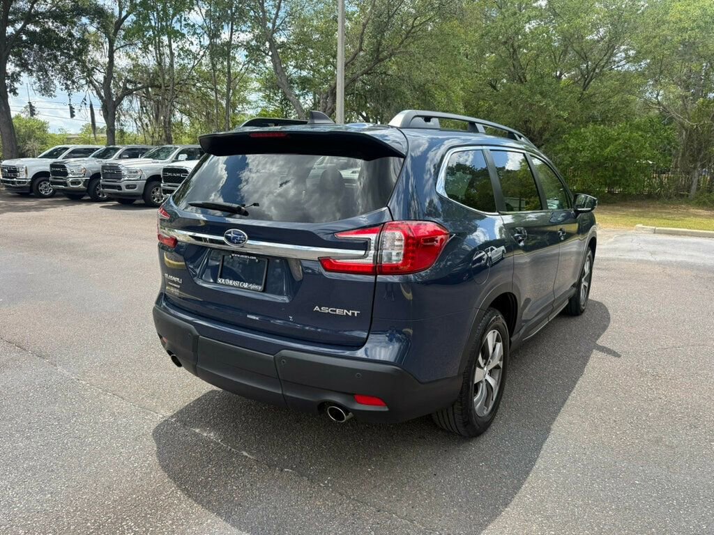 Used 2025 Subaru Ascent Premium AWD/4WD image 9