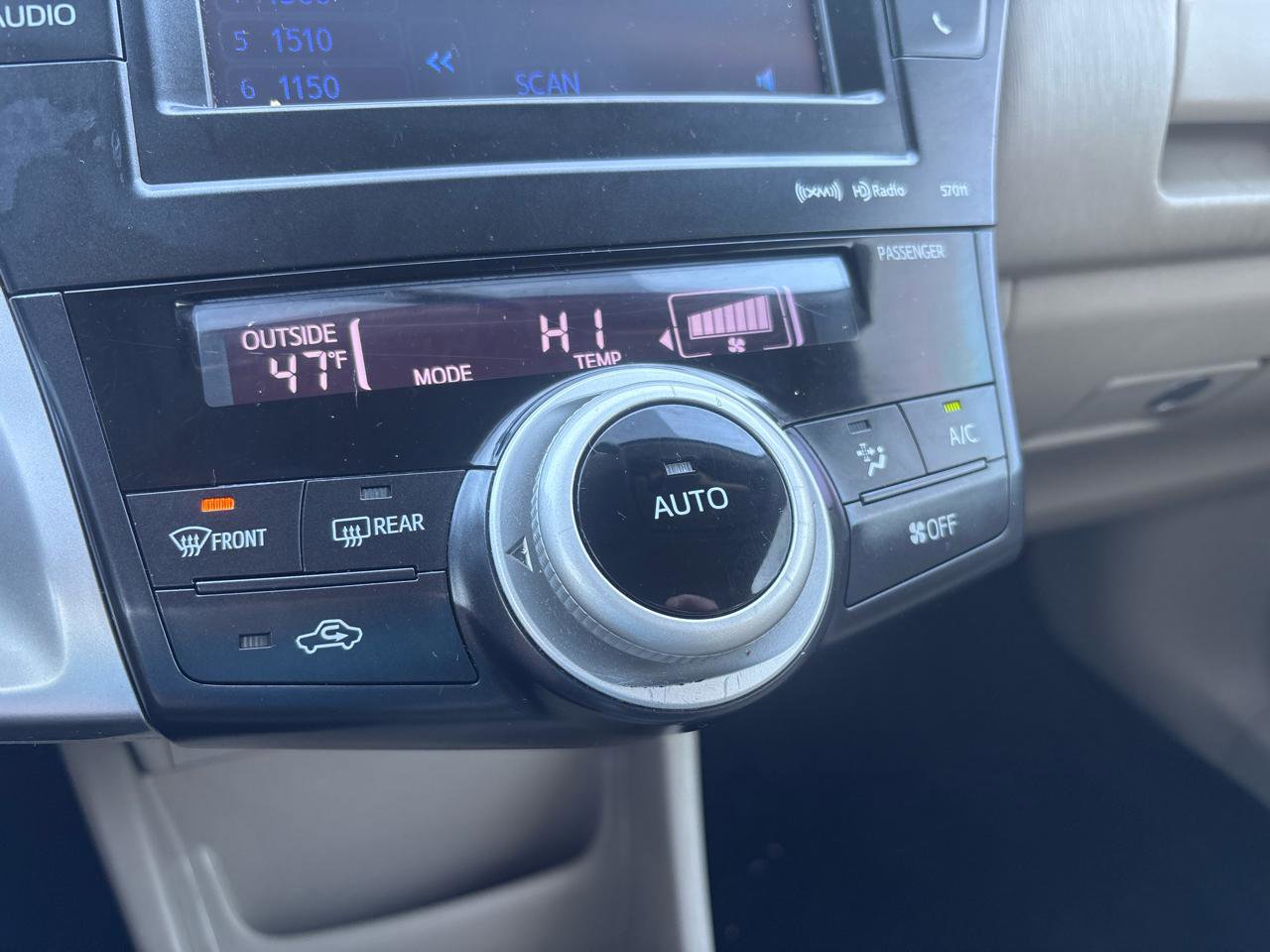 Used 2013 Toyota Prius V Three image 20