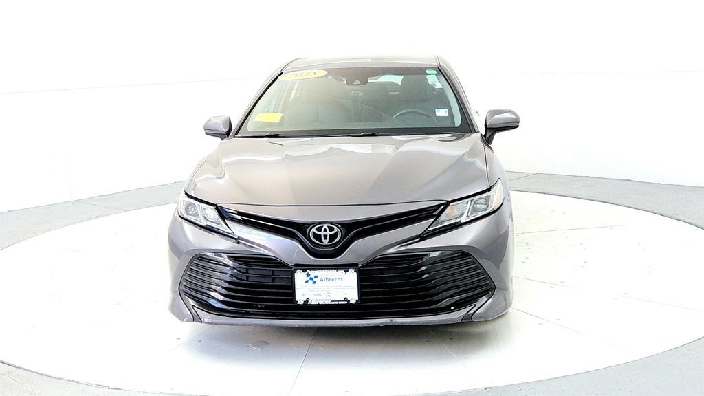 Certified 2018 Toyota Camry LE FWD image 8