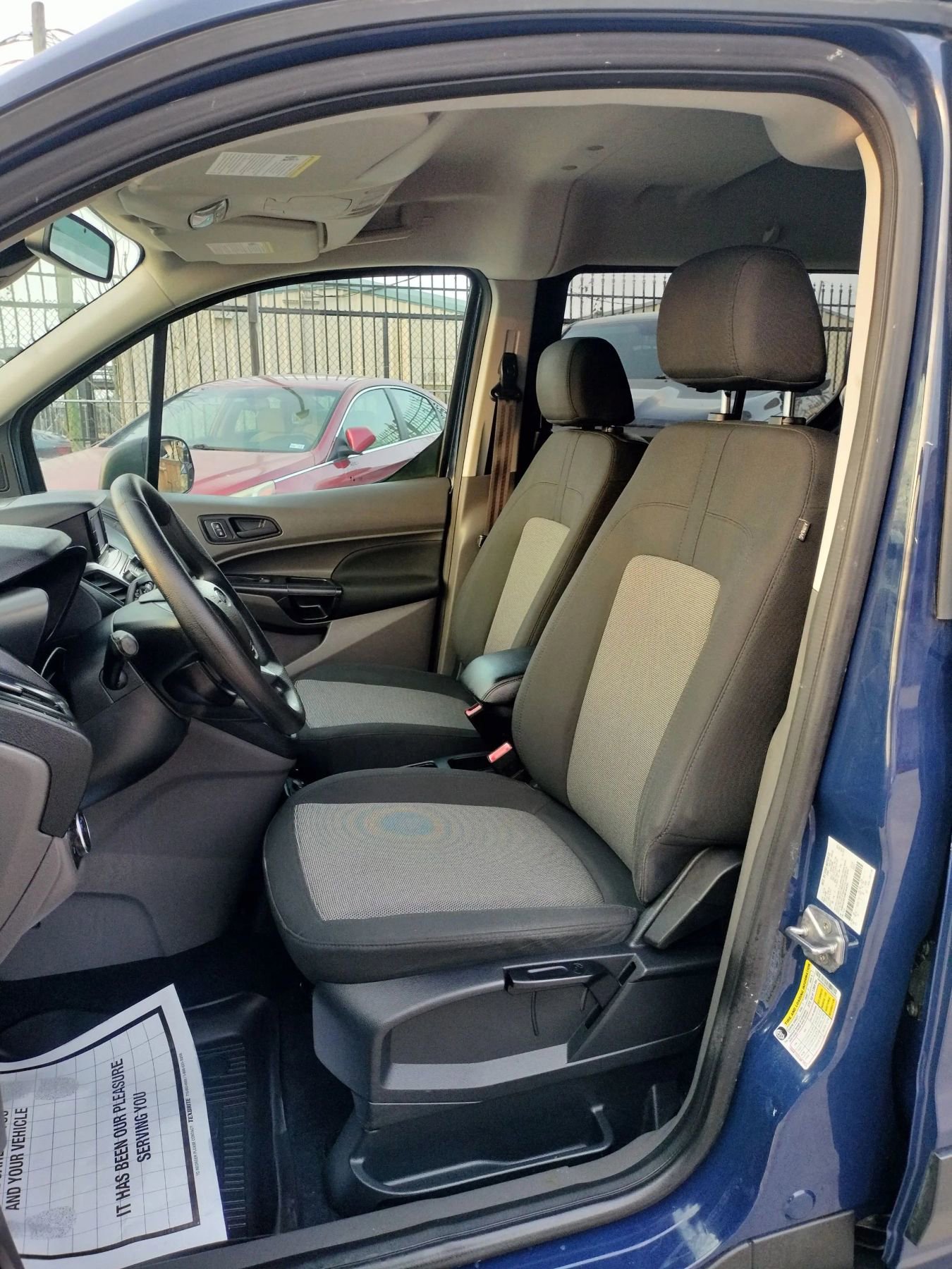 Used 2021 Ford Transit Connect XL image 24