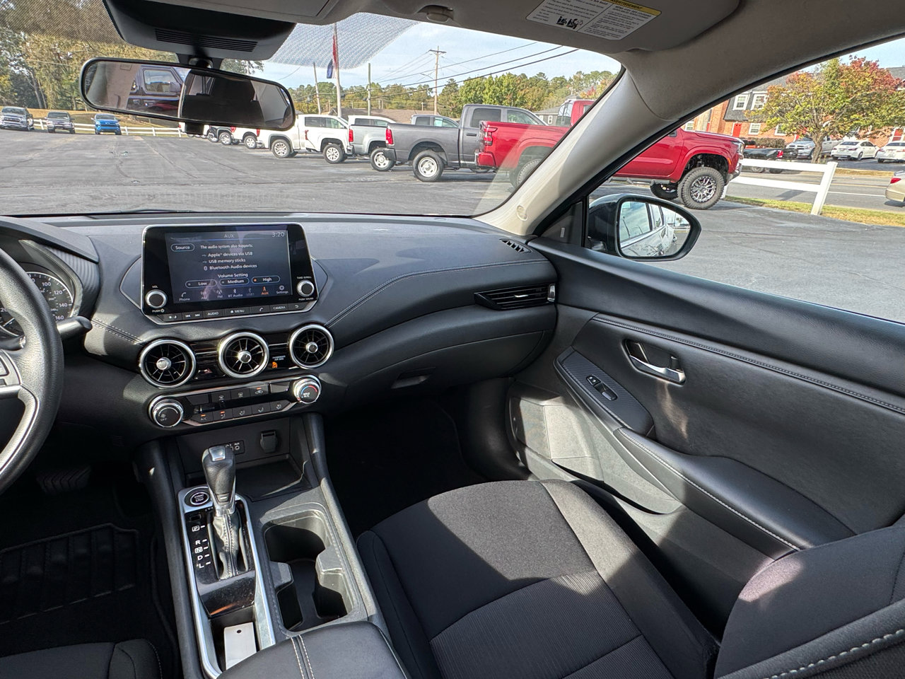 Used 2023 Nissan Sentra SV image 19