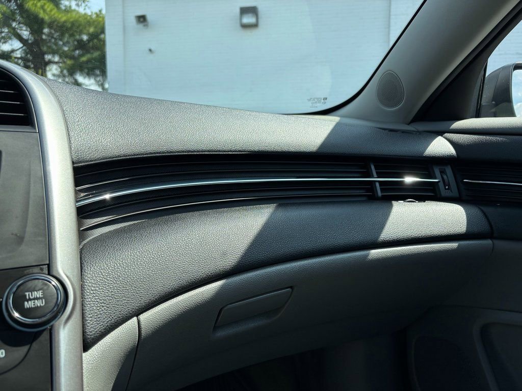 Used 2014 Chevrolet Malibu LS image 16