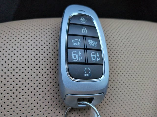 Certified 2023 Hyundai Sonata Limited w/ Cargo Package FWD image 28