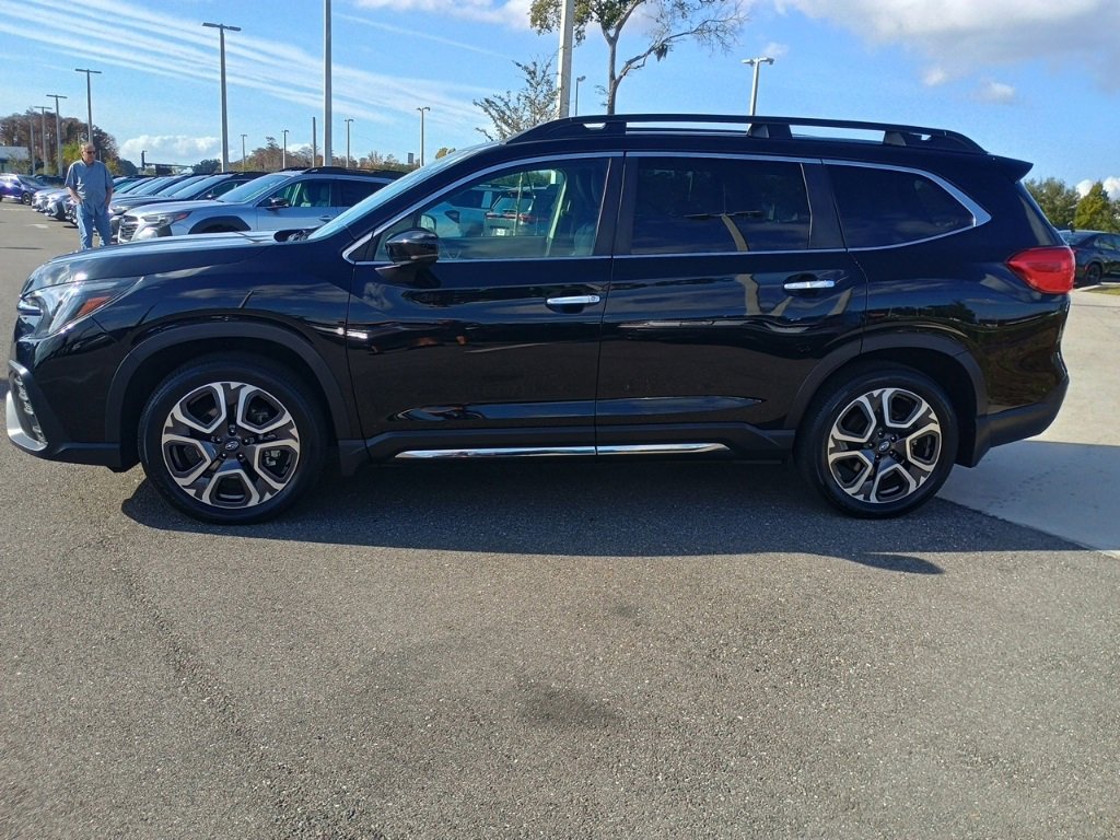 Certified 2024 Subaru Ascent Touring w/ Popular Package #2 image 8