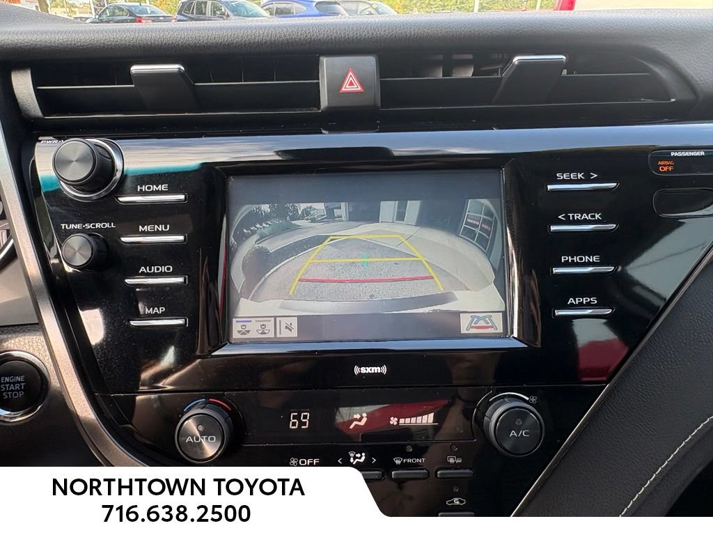 Used 2020 Toyota Camry SE w/ Convenience Package