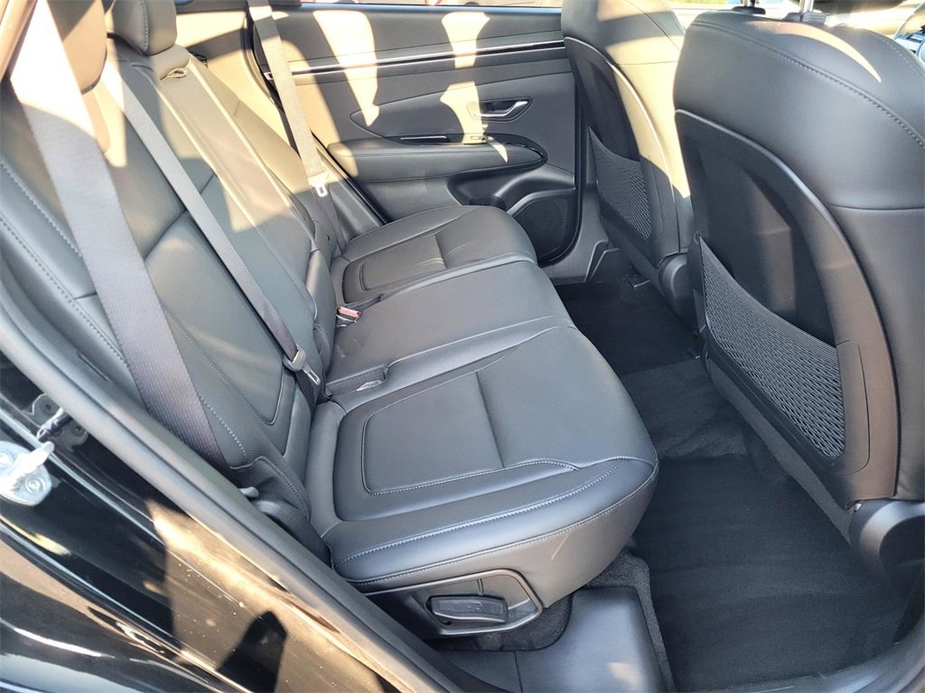 Certified 2023 Hyundai Tucson Limited w/ Cargo Package image 18
