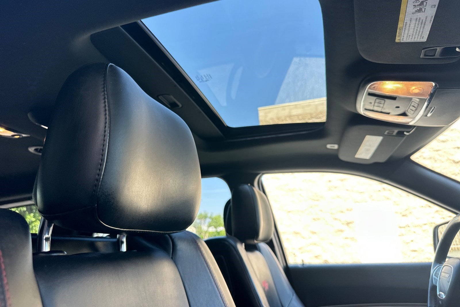 Used 2017 Dodge Durango R/T w/ Technology Group RWD image 15