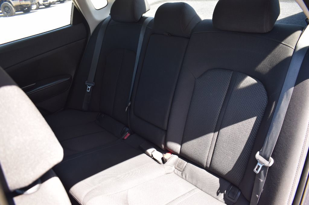 Used 2016 Kia Optima LX w/ Technology Package FWD image 9
