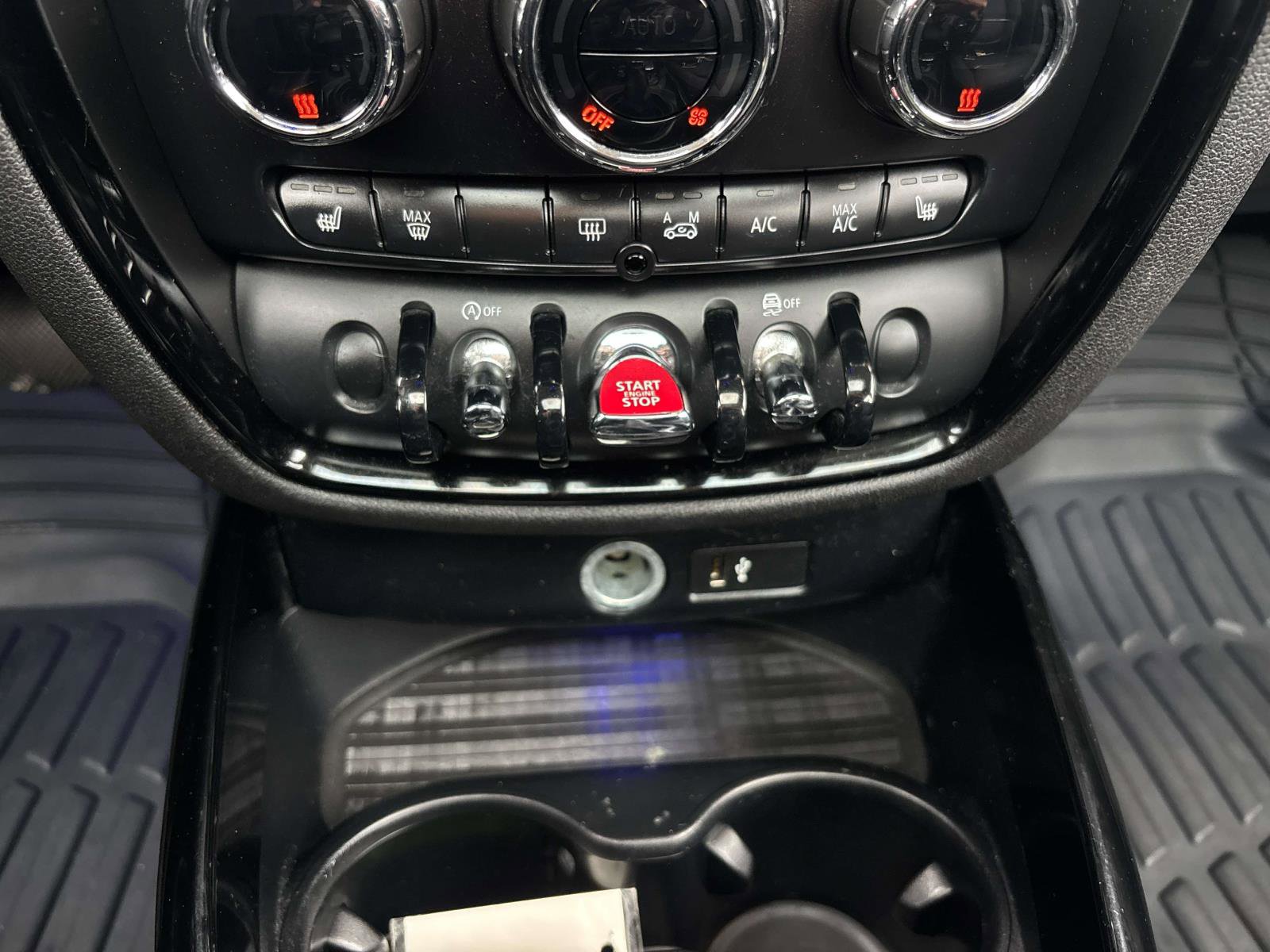 Used 2019 MINI Cooper Clubman ALL4 image 21