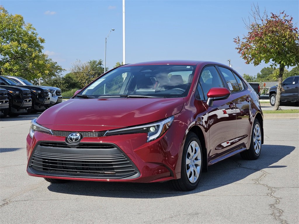 New 2026 Toyota Corolla LE image 2