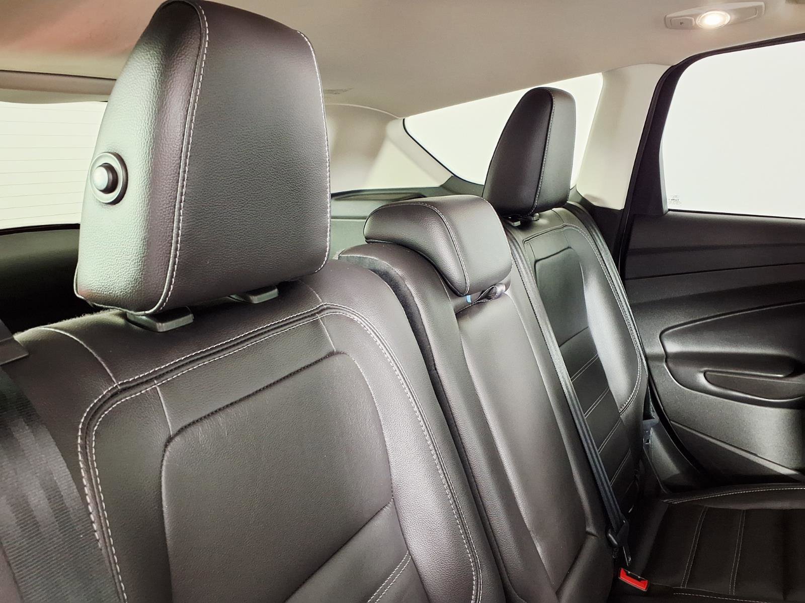 Used 2017 Ford Escape Titanium image 12