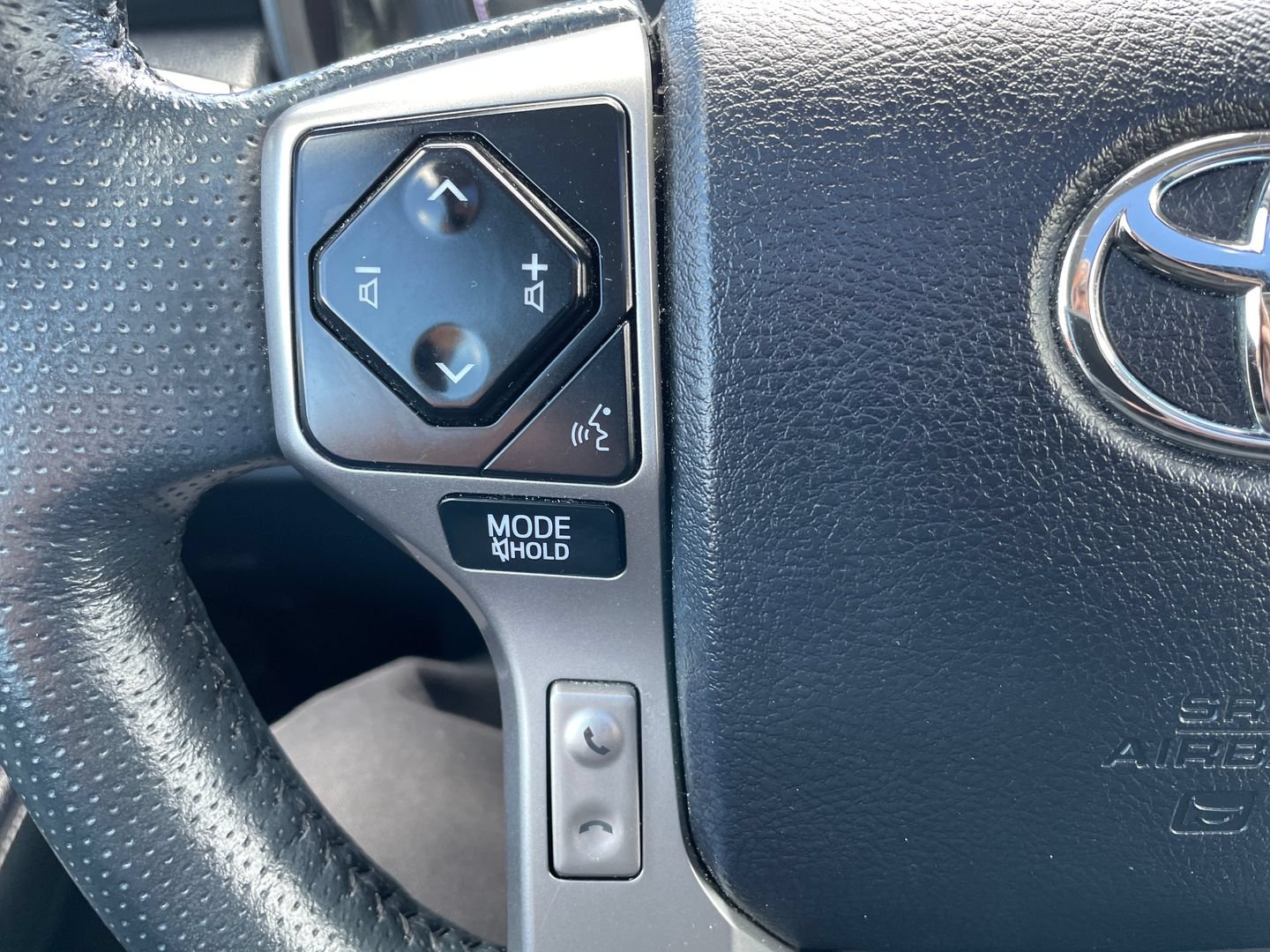 Certified 2024 Toyota 4Runner SR5 Premium w/ Moonroof Package AWD/4WD image 25