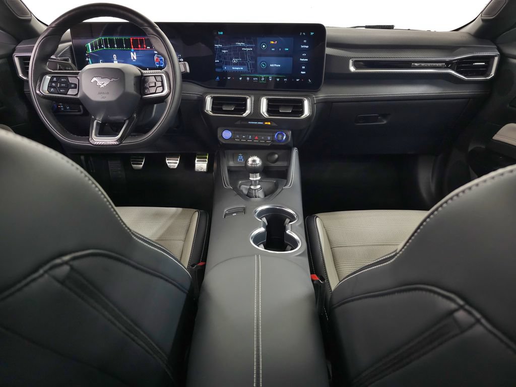 Used 2025 Ford Mustang GT Premium RWD image 13