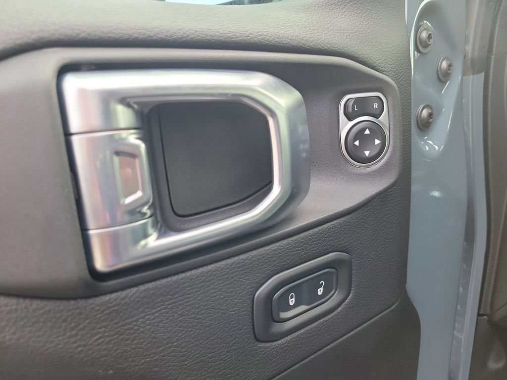 New 2026 Jeep Gladiator Sport AWD/4WD image 19