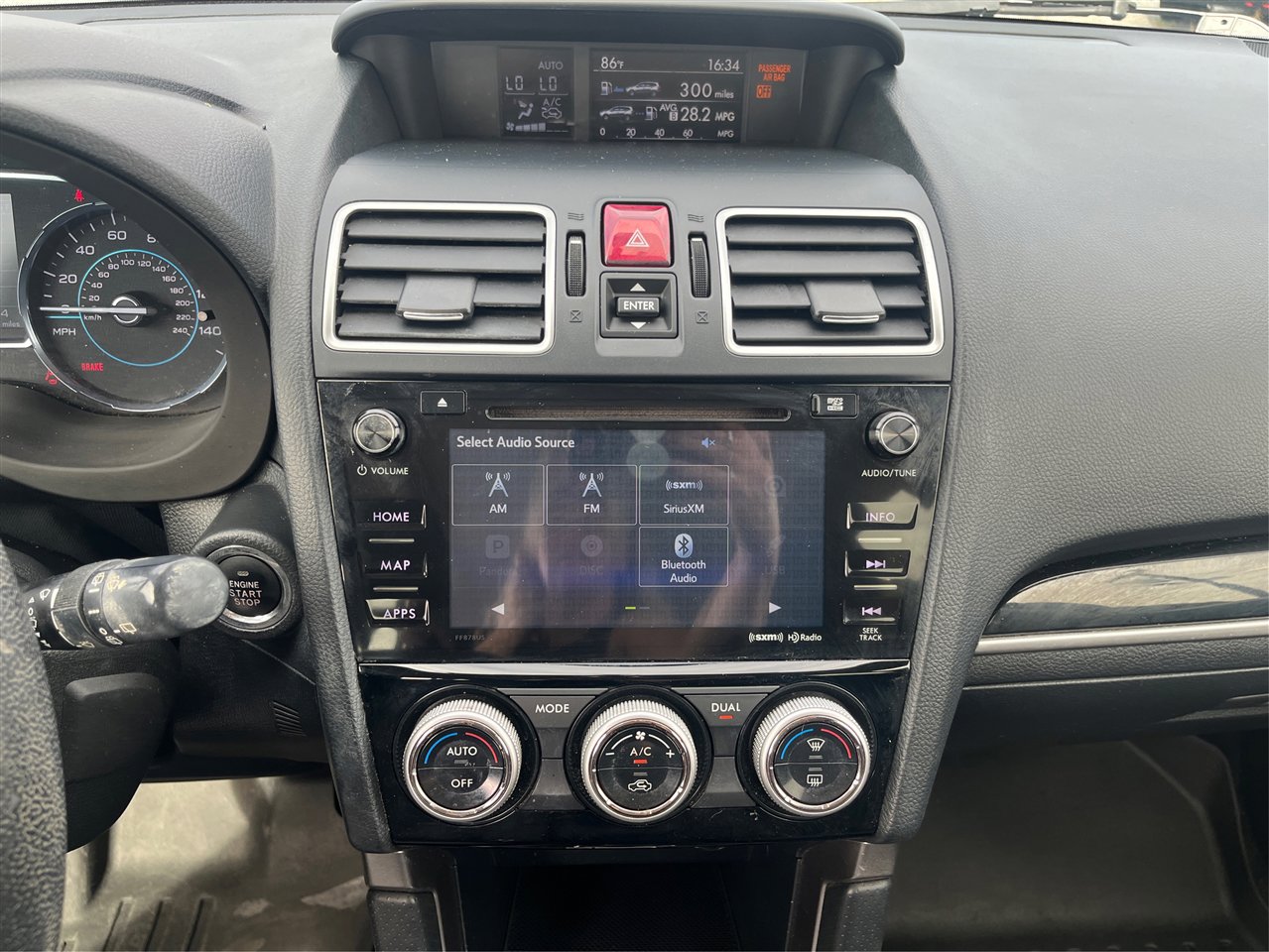 Used 2017 Subaru Forester 2.5i Touring image 14