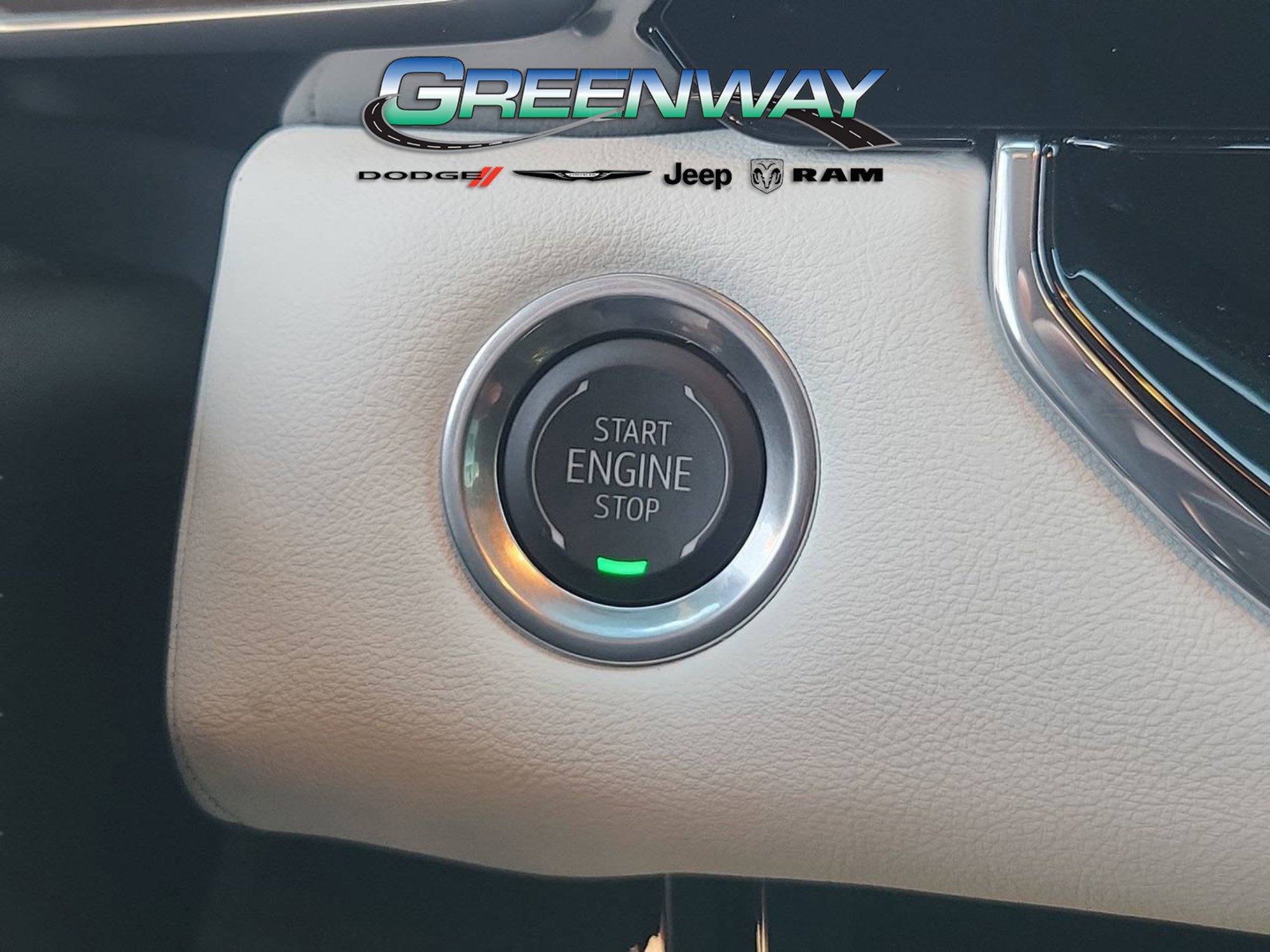 Used 2024 GMC Canyon AT4X image 28