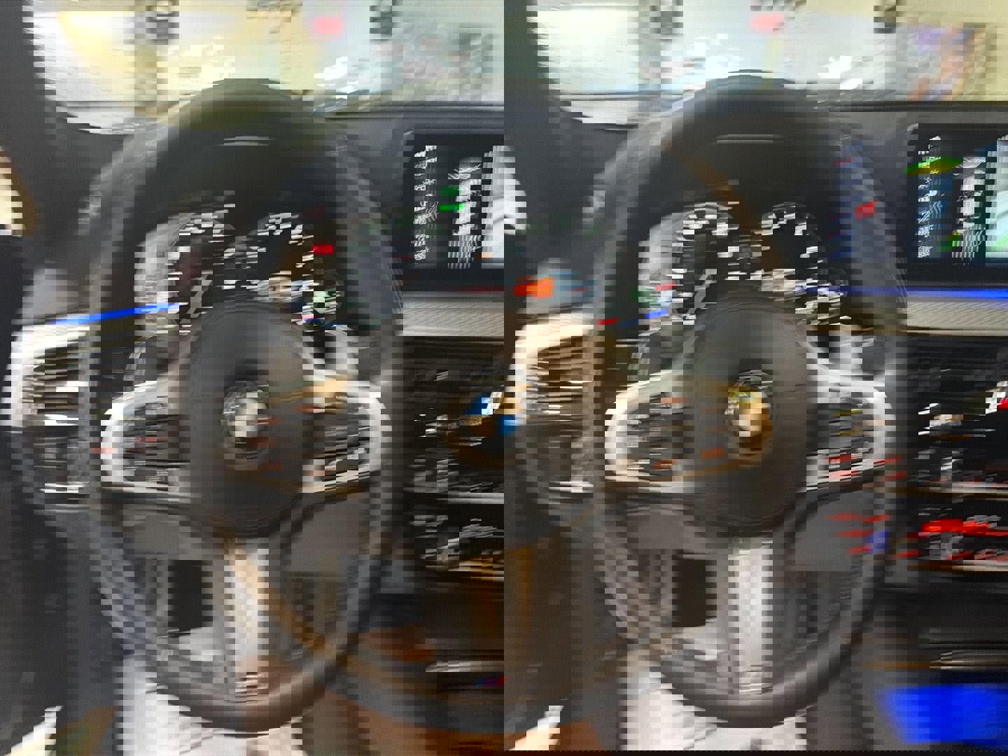 Used 2018 BMW 540i xDrive 540i xDrive image 19