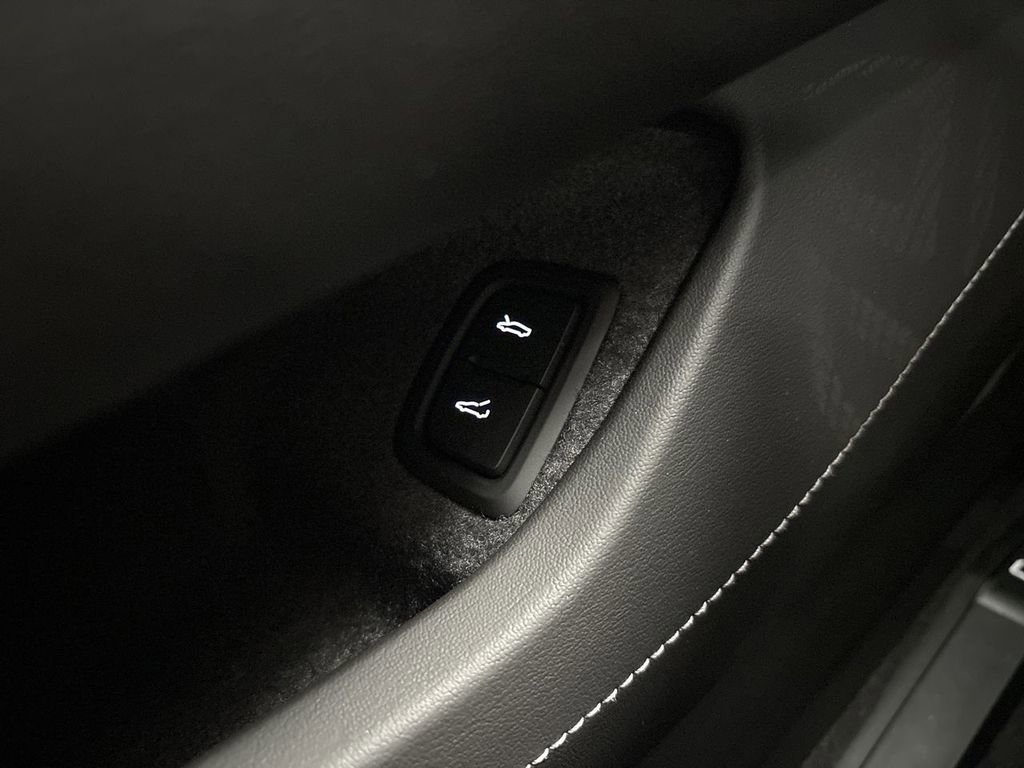 New 2026 Chevrolet Corvette Stingray Preferred Conv w/ 2LT image 59