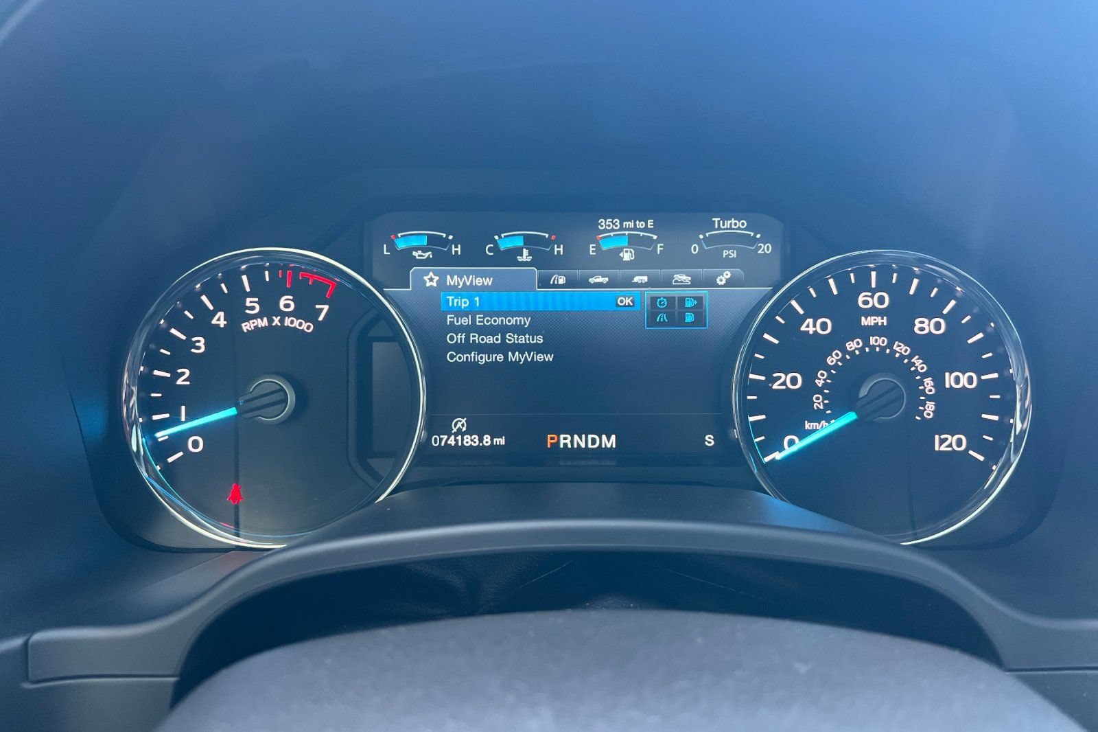 Used 2018 Ford F150 Lariat w/ Equipment Group 502A Luxury AWD/4WD image 25