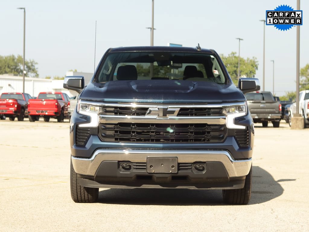 Used 2023 Chevrolet Silverado 1500 LT AWD/4WD image 2