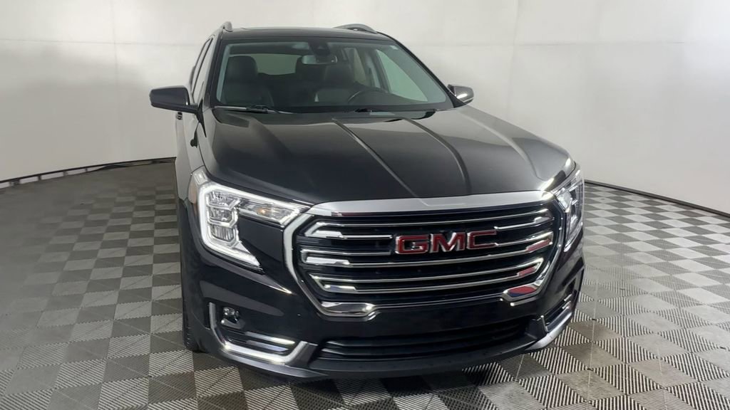 Used 2022 GMC Terrain SLT image 10
