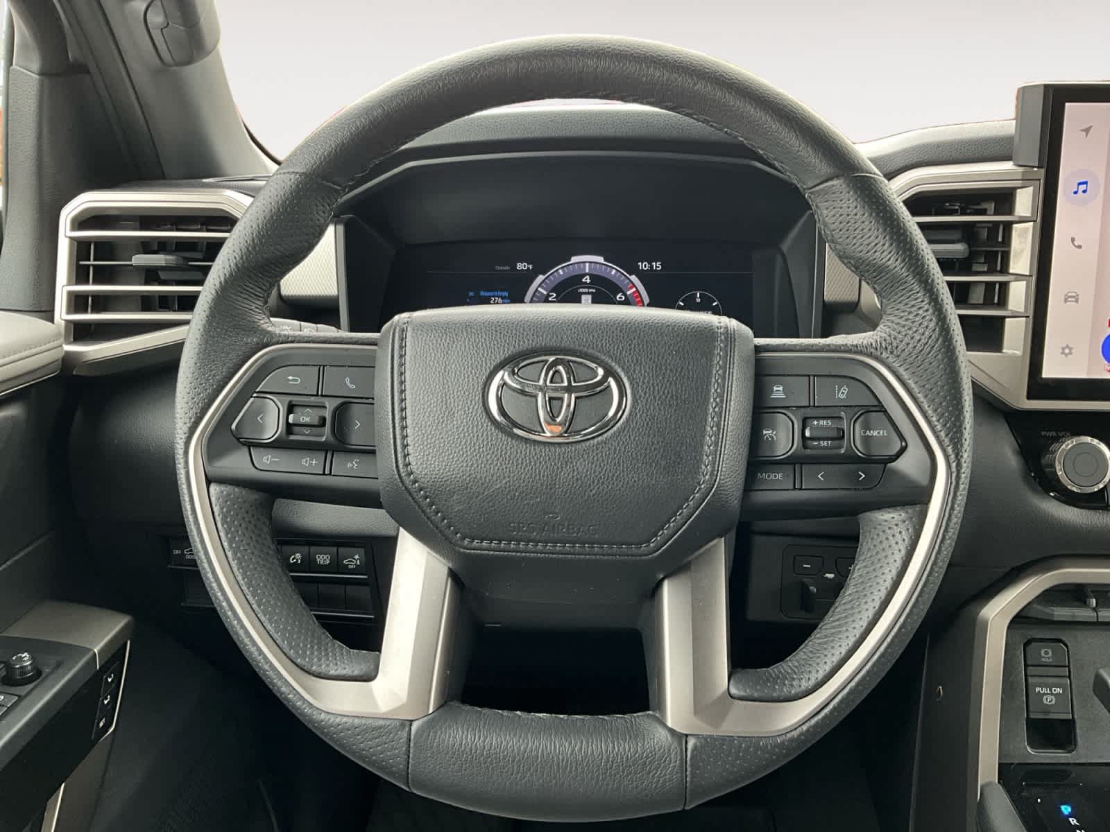 Used 2025 Toyota Tundra Limited AWD/4WD image 12