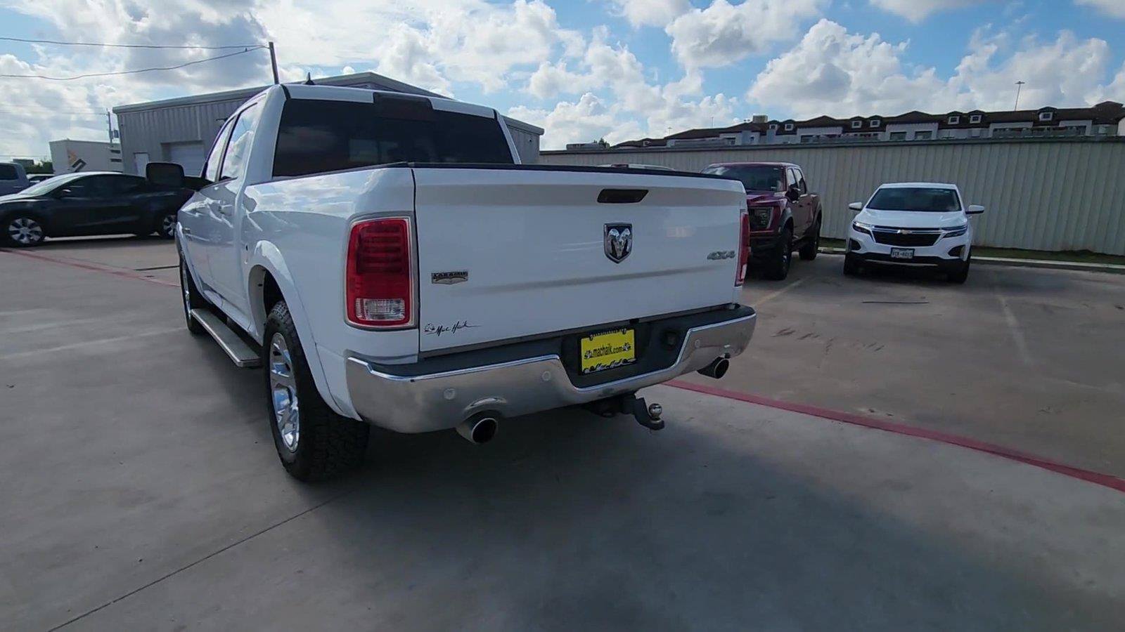 Used 2015 RAM 1500 Laramie w/ Convenience Group AWD/4WD image 7