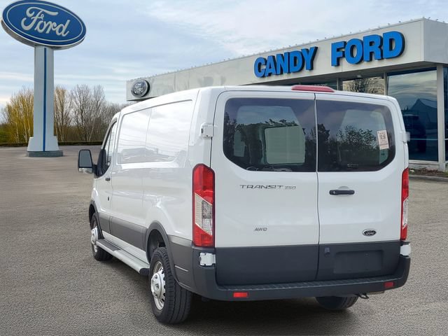 Used 2024 Ford Transit 250 Low Roof AWD w/ Exterior Upgrade Package image 3