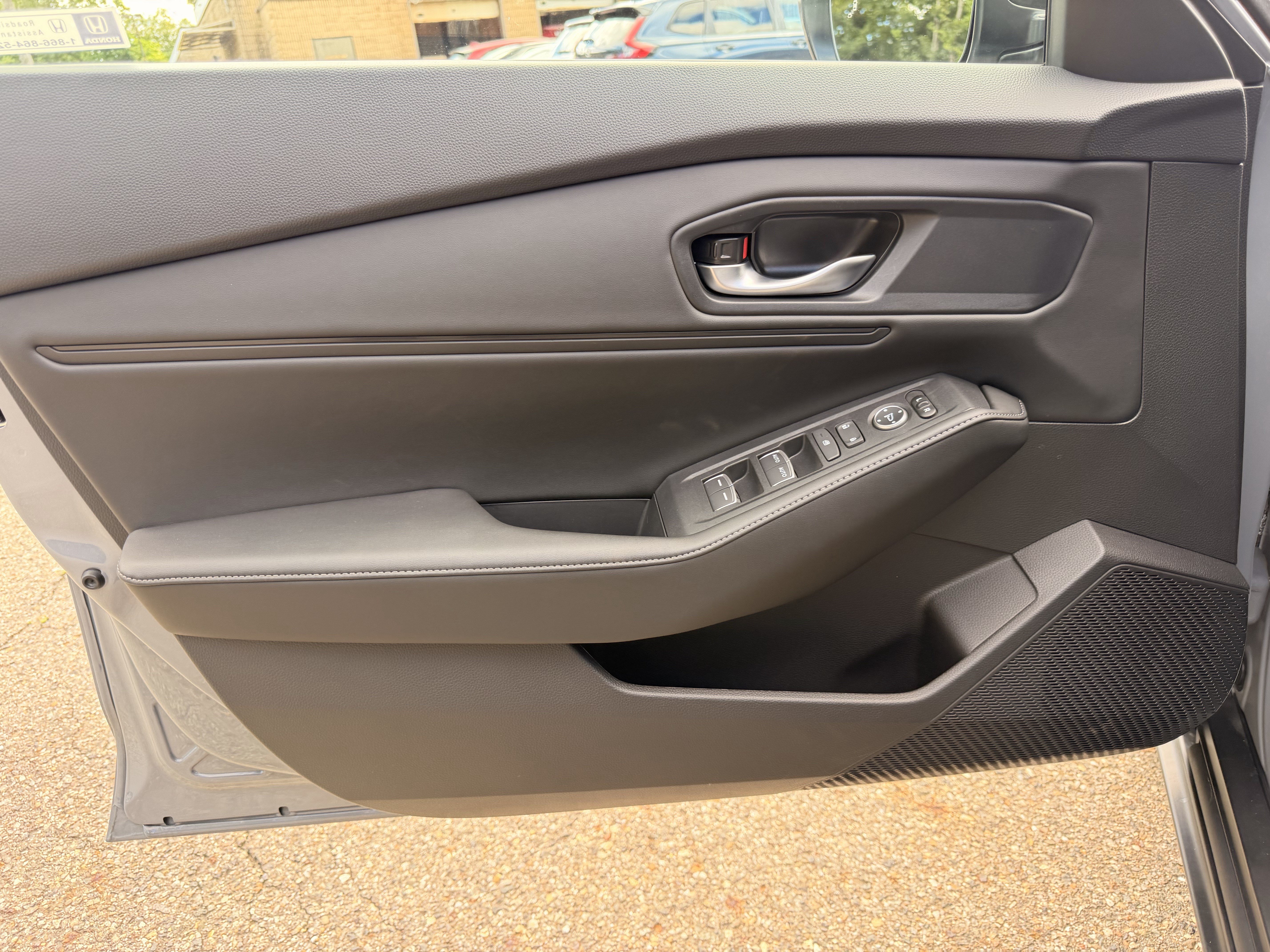 Certified 2025 Honda Accord Sport image 13