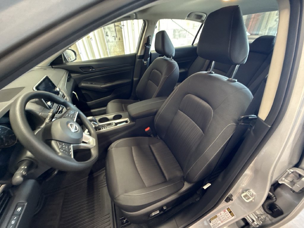 New 2026 Nissan Altima 2.5 SV FWD image 13