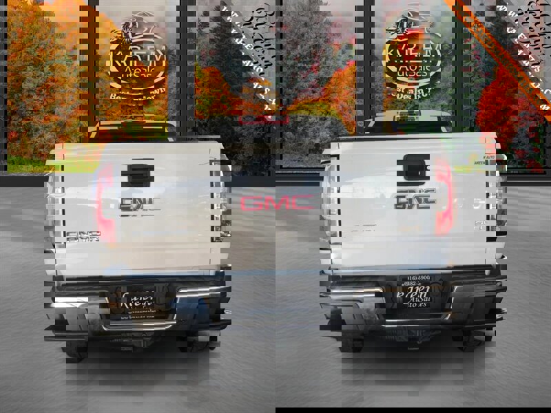 Used 2018 GMC Canyon SLE w/ SLE Convenience Package image 6