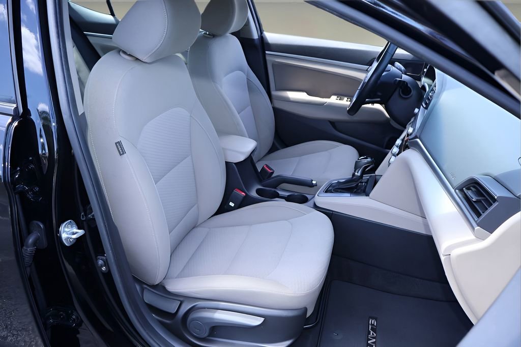 Used 2019 Hyundai Elantra Value Edition FWD image 16