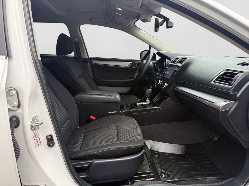 Used 2019 Subaru Outback 2.5i Premium w/ Popular Package #2 AWD/4WD image 19