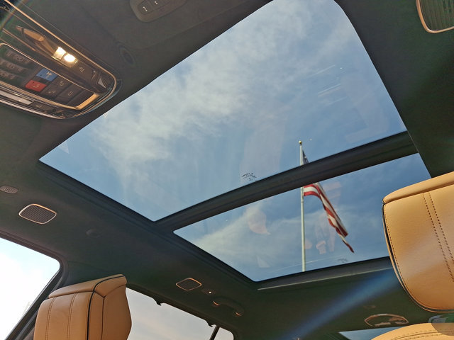 Used 2022 Jeep Grand Wagoneer Series III image 16