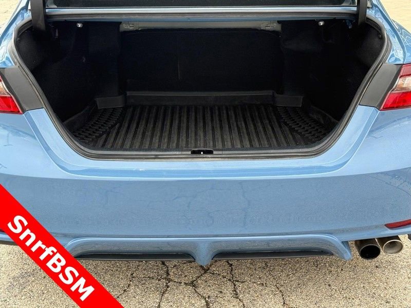 Used 2023 Toyota Camry SE w/ Convenience Package FWD image 4